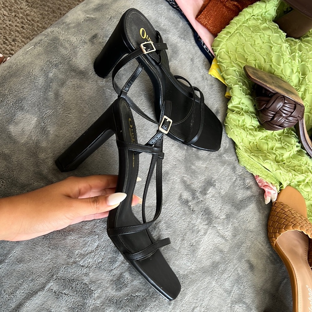 Black heels